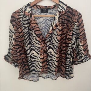 Dressed in Lala Women's Plisse Tiger Print Top Size Large